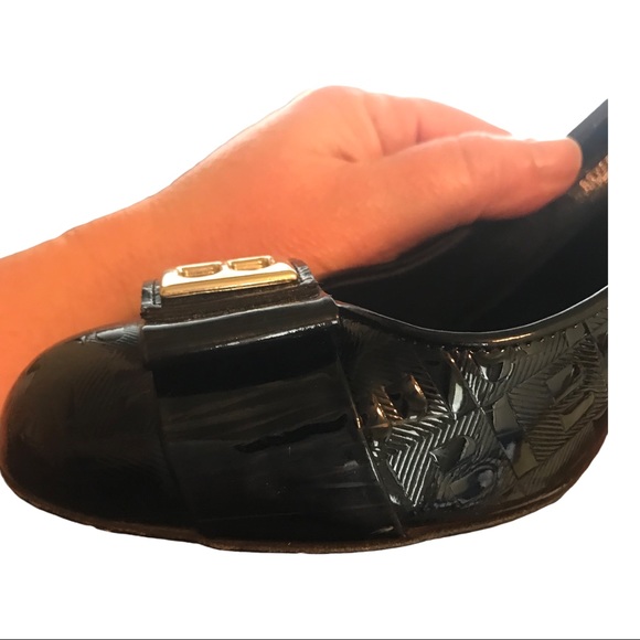 Bally Patent Leather Black Pumps Heels Embossed B all Over Gold B Logo Size 8 - Picture 14 of 14